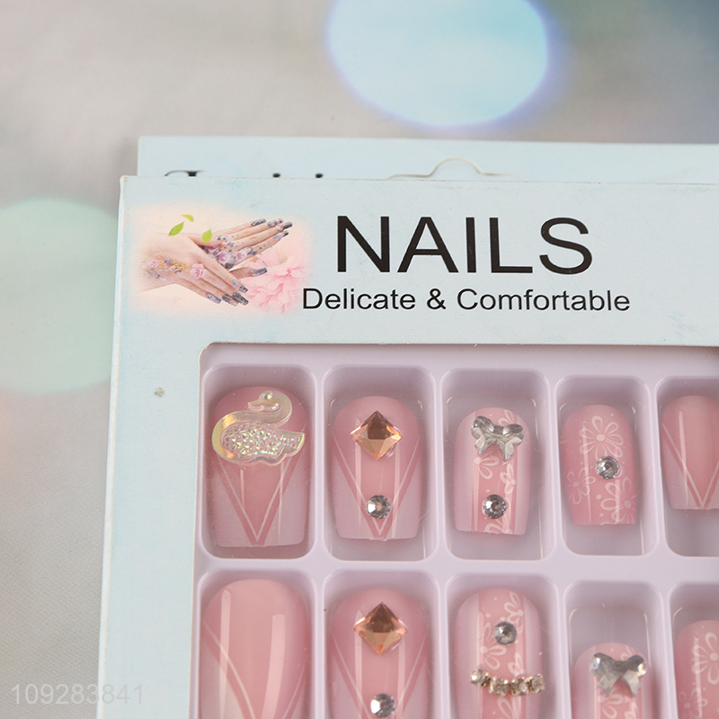 Low price natural comfortable nail decoration fake nail set