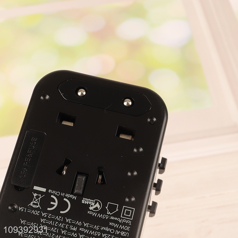 Online wholesale portable multi-port international travel charger