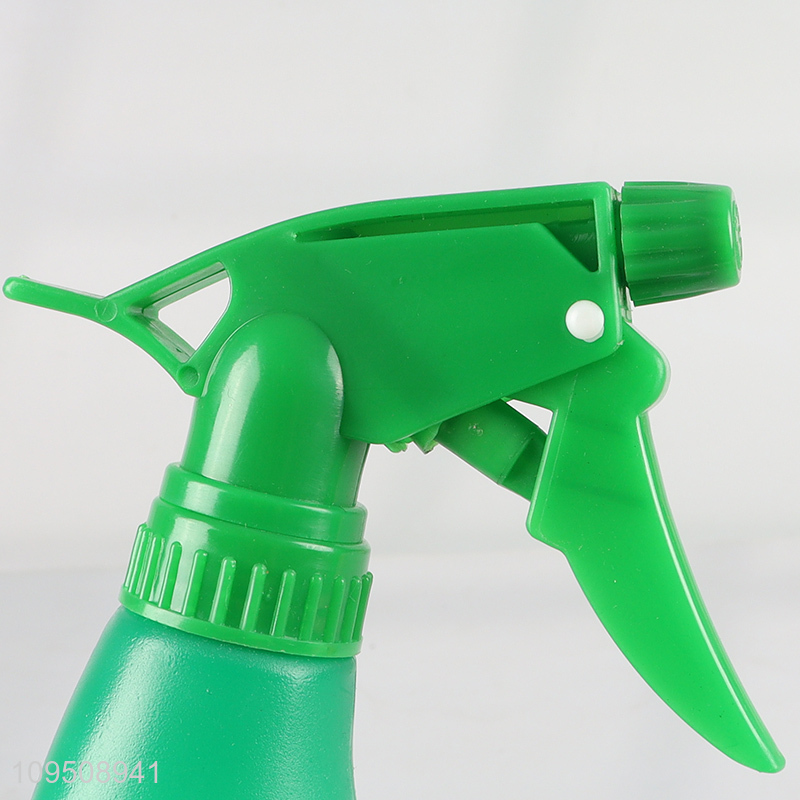 Hot selling plastic watering spray bottle for garden