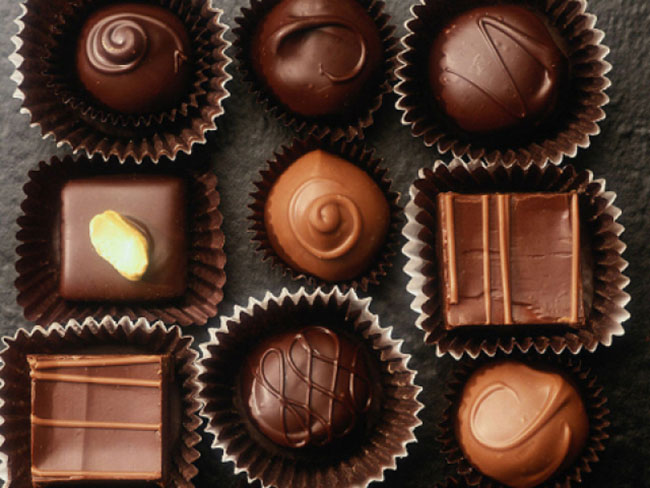 The Best Choice of Boosting Your Brain Power --- Dark Chocolate